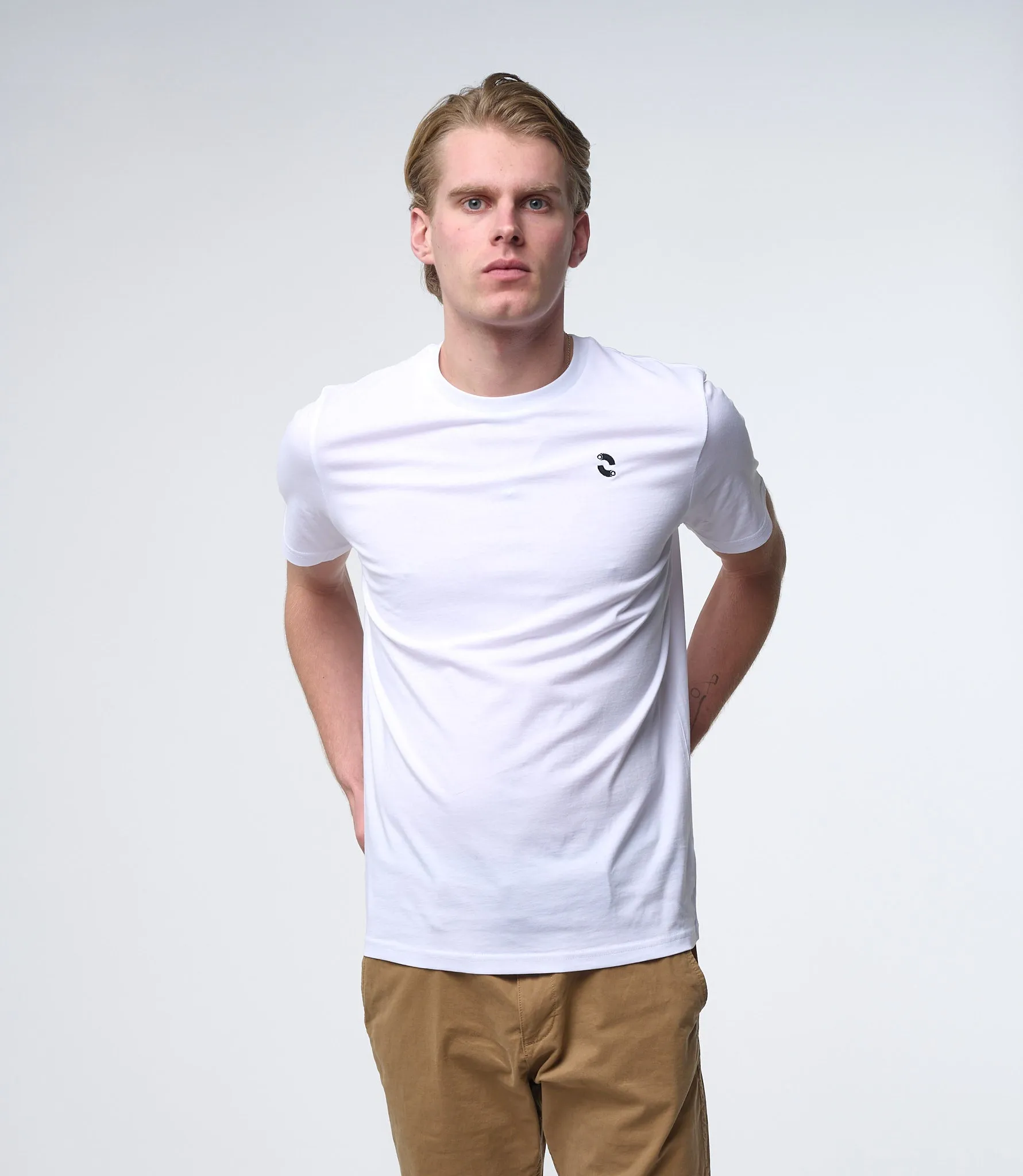 Omnitau Men's Camber Organic Cotton T-Shirt - White