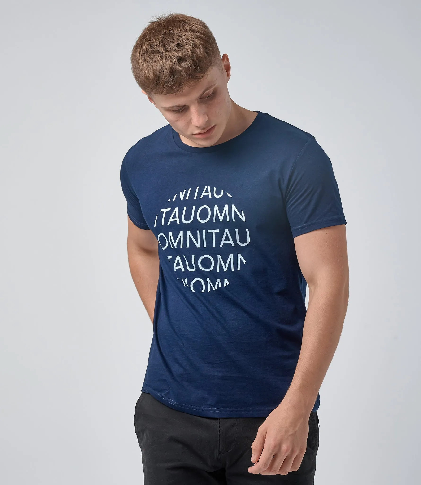 Omnitau Men's Drive Organic Cotton Globe Crew Neck T-Shirt - French Navy