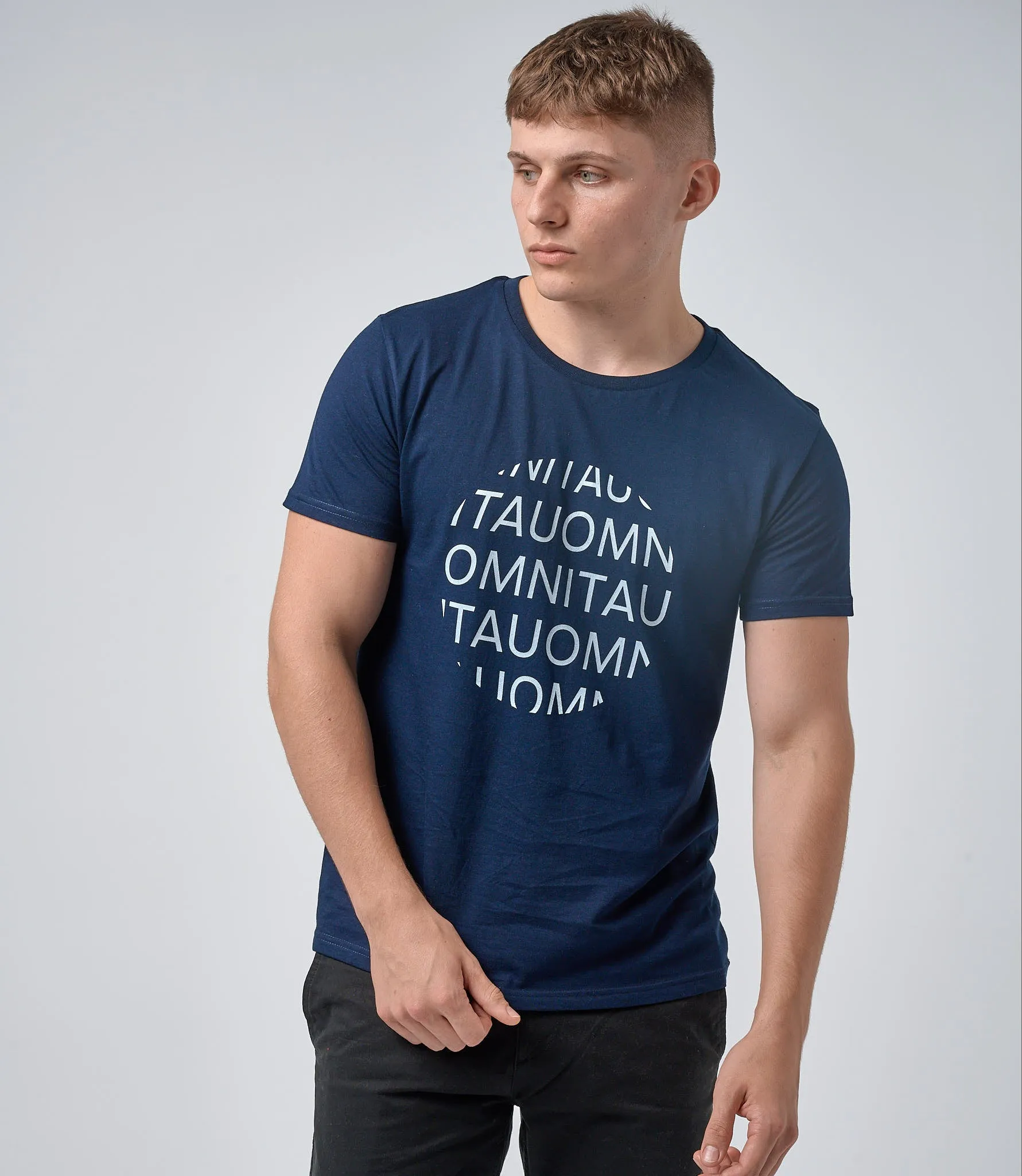 Omnitau Men's Drive Organic Cotton Globe Crew Neck T-Shirt - French Navy