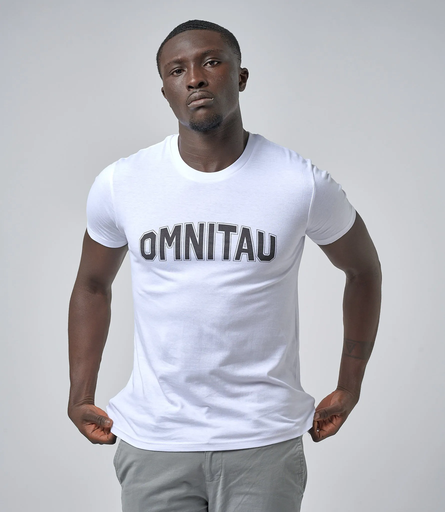 Omnitau Men's Drive Organic Cotton Outfitter Crew Neck T-Shirt - White