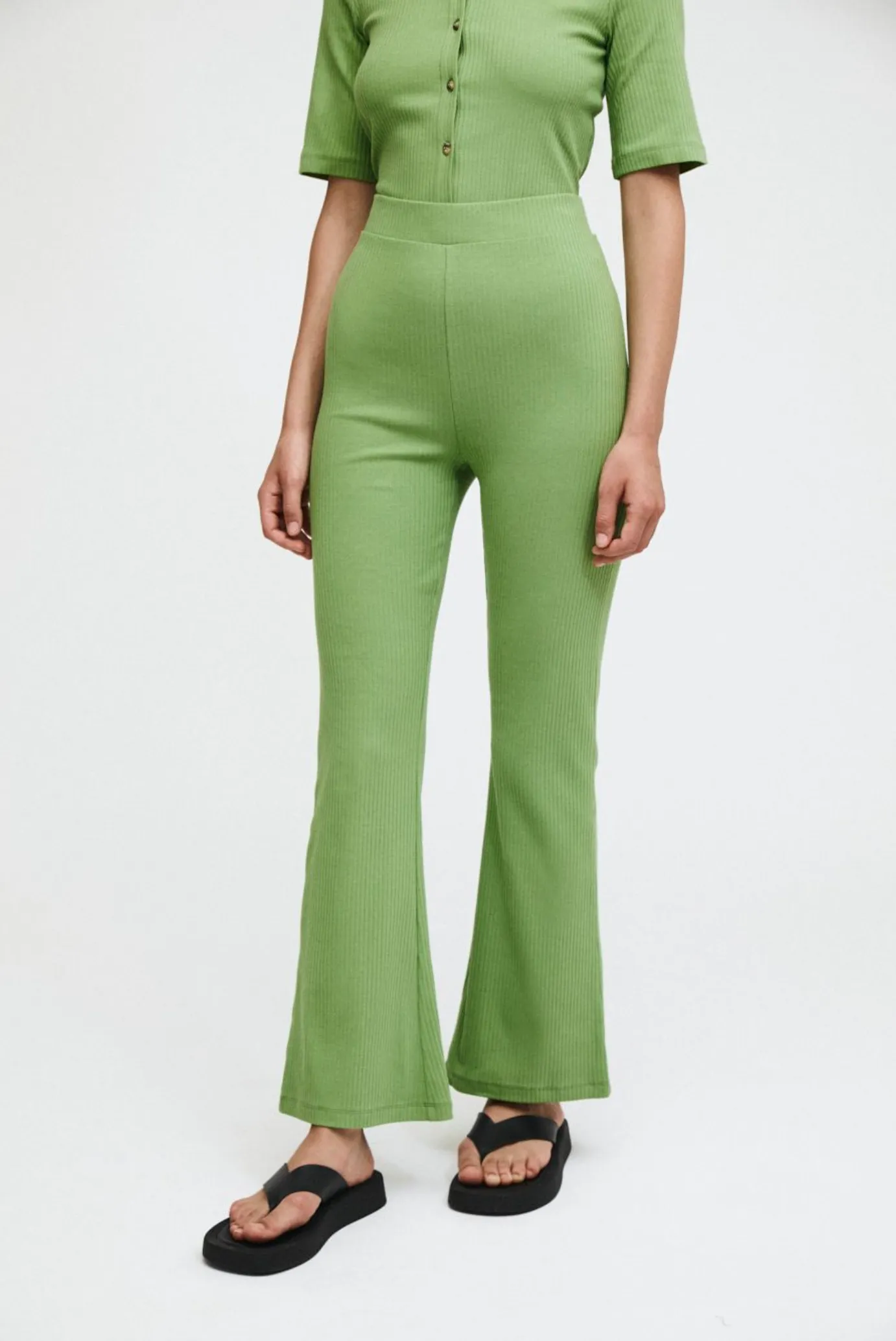 ribbed pants - aspasia - green