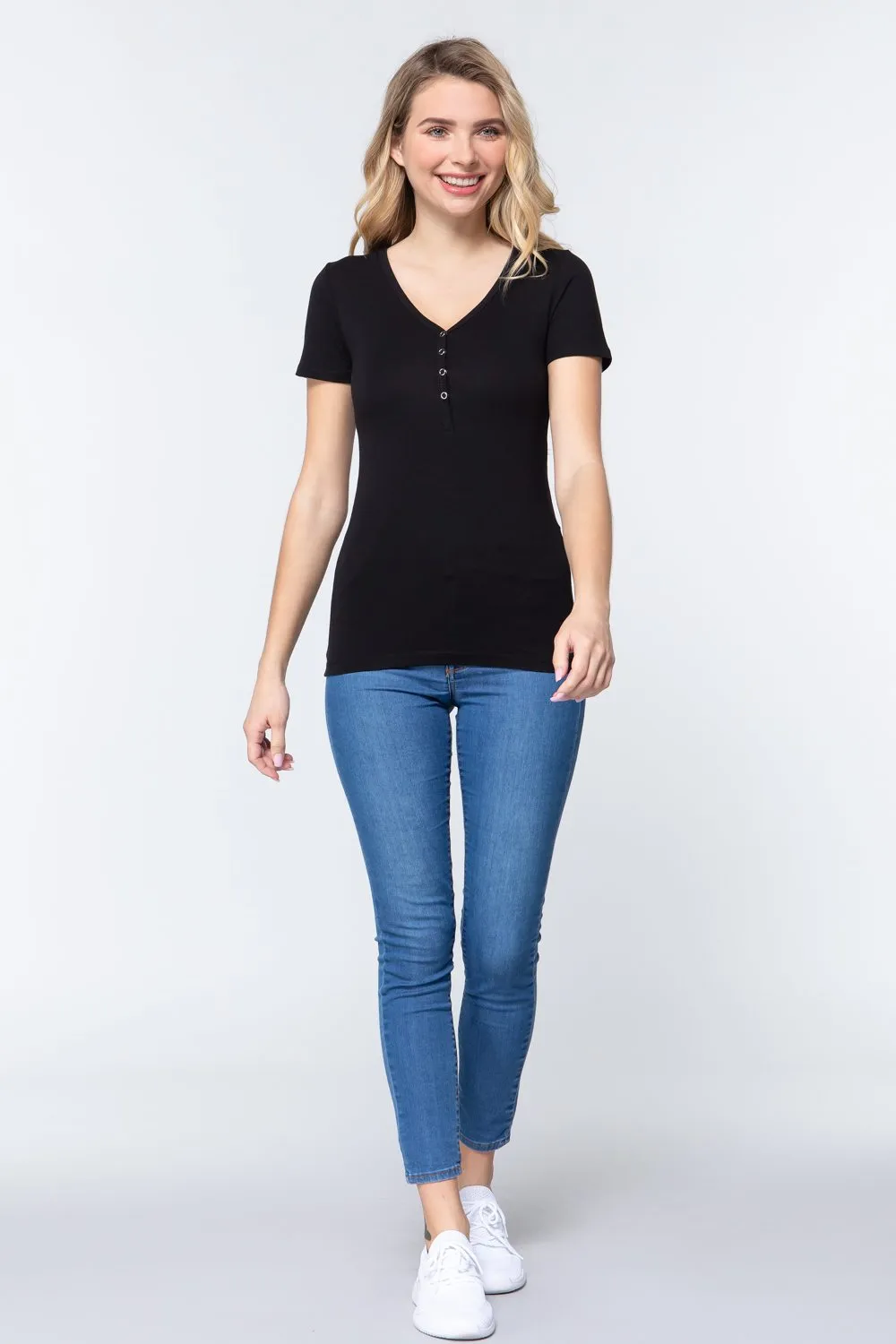 Short Slv V-neck Henley Knit Top