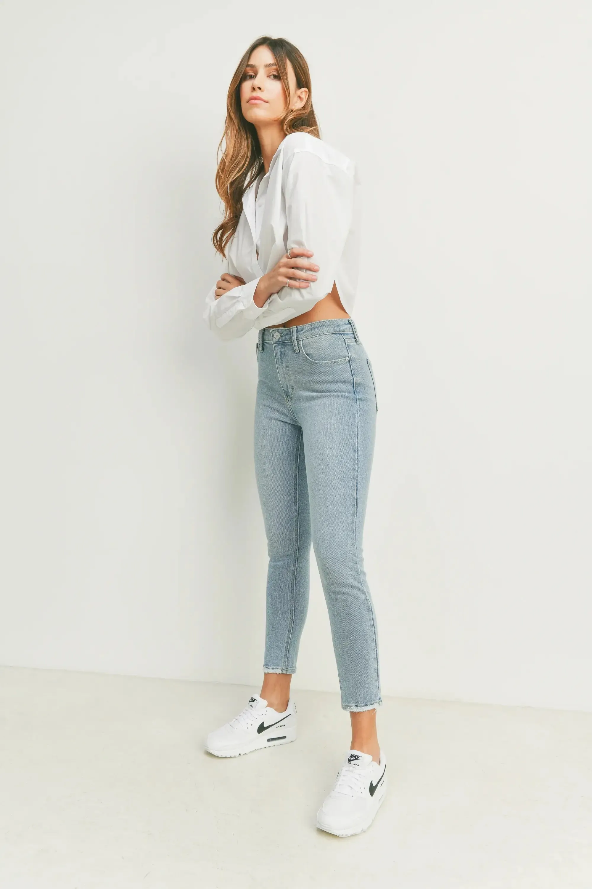 THE HR ESSENTIAL SKINNY DENIM